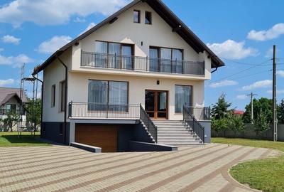 Casă cu 4 camere cu Teren 1000 Mp în Bilca - 2