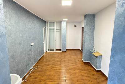 Spatiu stradal, 50 mp, zona Anda - 1
