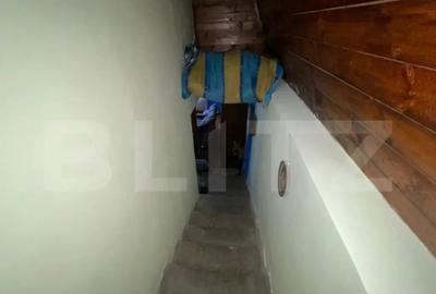 Casă cu 5 camere cu Teren 726 Mp în Central - 8