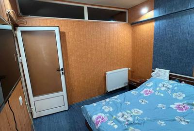 Apartament cu 2 camere decomandat în Calea București - 3