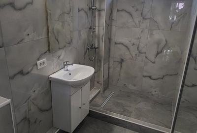 Apartament cu 2 camere decomandat în Mangalia - 3