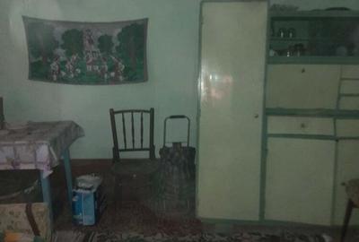 Vand casa cu dependinte siteren.dalhauti vrancea - 2