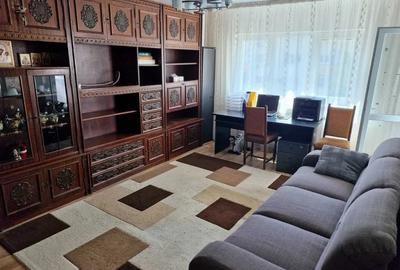 Apartament cu 2 camere decomandat, mobilat în Aviației