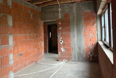 Casă individuală cu 4 camere cu Canalizare în Pipera - 3