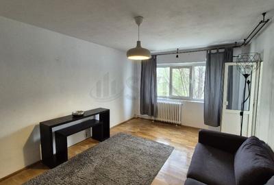 Apartament cu 2 camere decomandat în Dorobanți