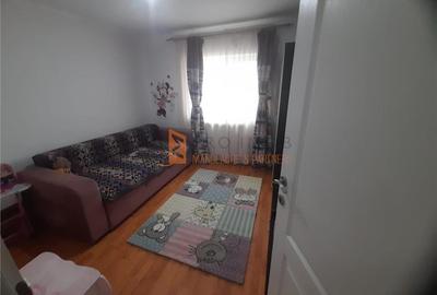 Apartament cu 2 camere decomandat, mobilat în Broșteni - 4