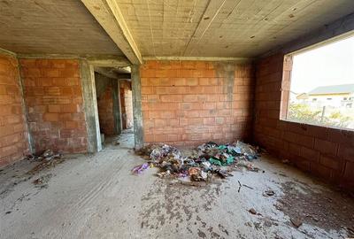 Casa noua la rosu de vanzare in Unirea Odobesti cu toate utilitatile - 19