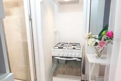 APARTAMENT 2 CAMERE-NAVODARI-MOBILAT COCHET- CENTRAL - FRUMOSUL ESTE ACASĂ- - 6