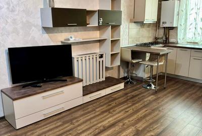 Apartament cu 3 camere semidecomandat, mobilat în Gorjului - 4