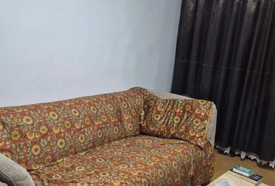 Apartament cu 2 camere decomandat în Km 5 - 2