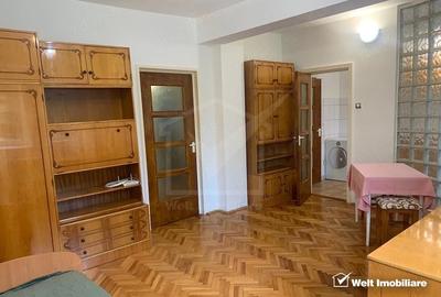 Garsonieră decomandată în Zorilor