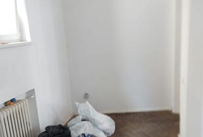 Apartament 2 camere,zona Eminescu - 11