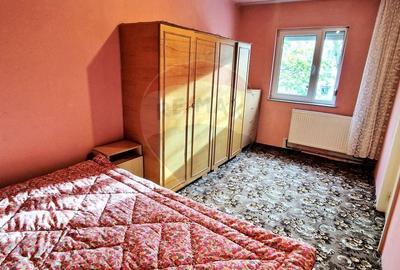 Apartament 2 camere, etaj 2, centrala proprie, balcon - zona Fortuna - 3