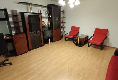 Apartament cu 2 camere decomandat, mobilat în Rahova