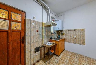 Apartament cu 3 camere semidecomandat în Gruia - 7