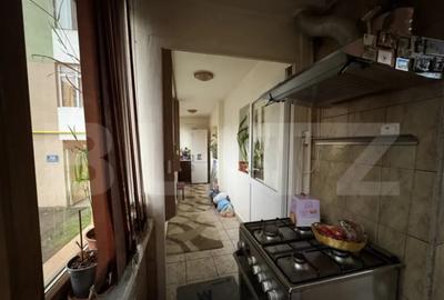 Apartament cu 4 camere decomandat, mobilat în 9 Mai - 3