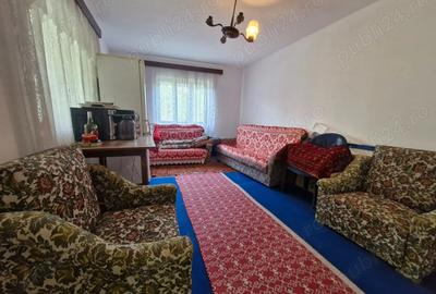 VAND CASA IN CAPU Piscului Godeni judetul Arges - 5