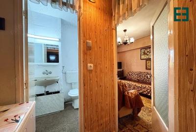 Garsoniera etajul 3 zona Aurel Vlaicu - Arad - 8