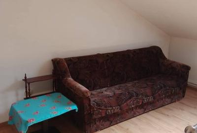 Apartament cu 4 camere decomandat, mobilat în Calea Moldovei - 2