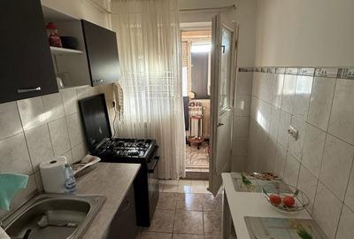 Garsonieră decomandată în Central - 1