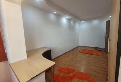 Garsonieră decomandată în Astra - 8