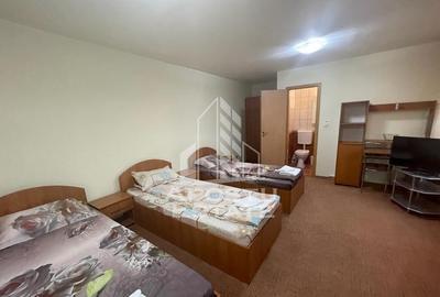 Cazare pentru muncitori, 16 camere 9 bai in Calea Sagului - 1