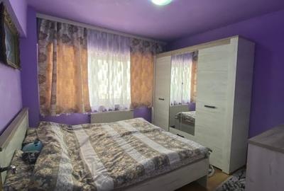 Apartament decomandat 2 camere, 45 mp + balcon, etaj 6/8, zona Garii