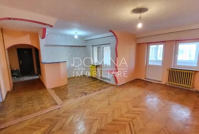 Vanzare apartament cu 3 camere, ULTRACENTRAL, 99 mp, strada Victoriei pietonal - 4