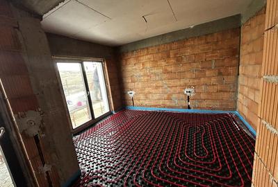 Duplex cu 5 camere cu Canalizare în Chinteni - 4