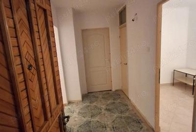 Apartament cu 3 camere decomandat în Central - 9