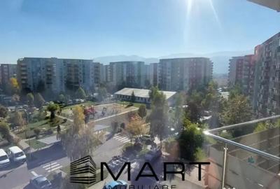 Apartament cu 3 camere decomandat, mobilat în Central