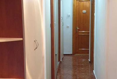Apartament cu 3 camere decomandat în Dacia - 3
