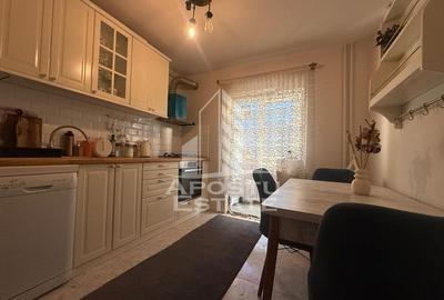 Apartament cu 2 camere semidecomandat în Soarelui - 2