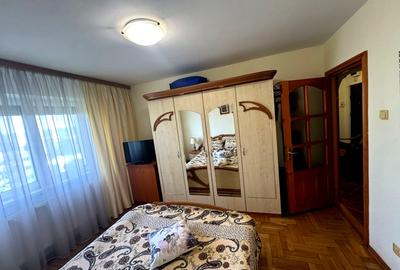 Vanzare apartament 2 camere decomandat Cornisa Bistritei - stare foarte buna - 4