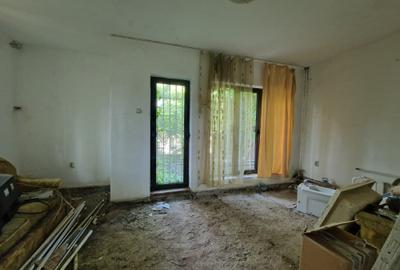 Casă individuală cu 4 camere cu Canalizare în Central - 27