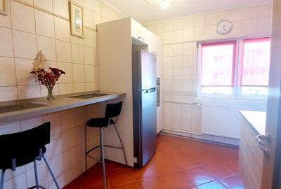 Apartament cu 3 camere decomandat, mobilat în Nerva Traian - 11