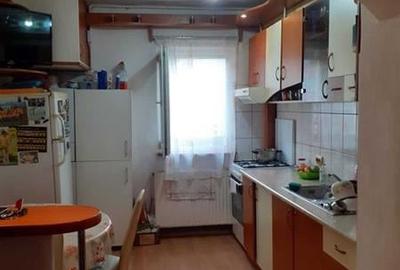 Apartament cu 2 camere decomandat, mobilat în Răcădău