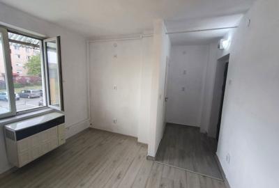 Garsonieră decomandată în Central - 5