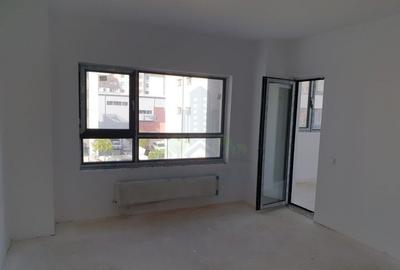 Comision 0%!, 2 camere, decomandat, finisat, balcon logie... - 2