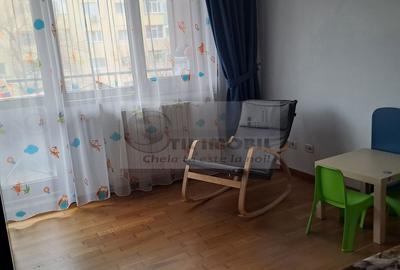 Apartament cu 4 camere decomandat în Central - 4