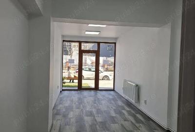 Spațiu comercial, de 60 mp, în Central - 2