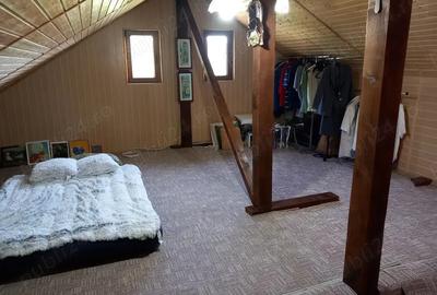 Vand casa in duplex Bujoreni , Jud.Valcea - 8