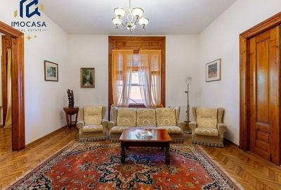 Apartament cu 3 camere semidecomandat în Central - 2