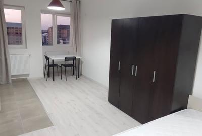 Garsonieră decomandată în Roșu - 2