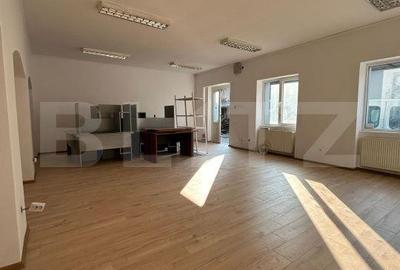 Apartament cu 3 camere în Ultracentral - 2