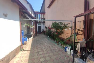 Casă individuală cu 6 camere cu Canalizare în Griviței - 1