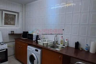 Apartament cu 3 camere decomandat în Giurgiului - 12