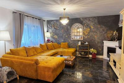Casă cu 4 camere în Noua - 2