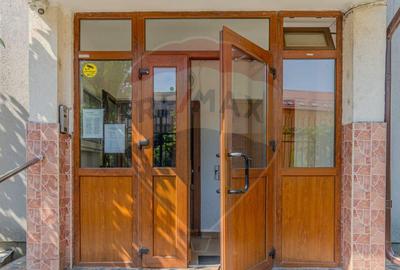 VANZARE/ Apartament cochet 3 camere - Str Prunului 12! - 14