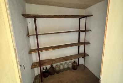 Casă cu 2 camere cu Teren 789 Mp în Petrești - 9